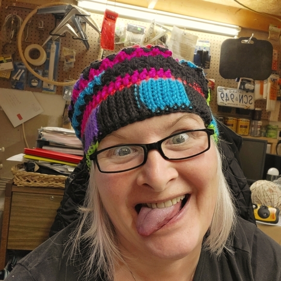Meet your Posher, Cynthia - Picture 14 of 14